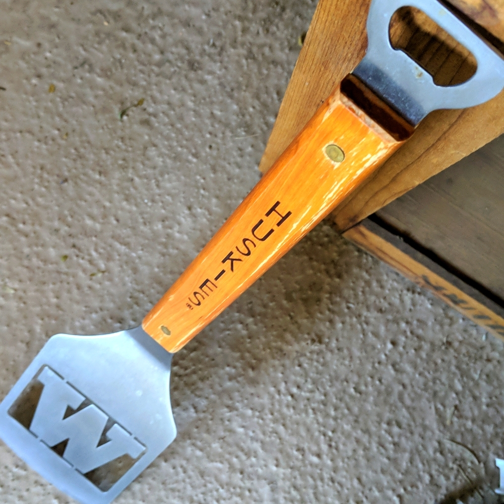 UofWashington BBQ Burger Brander/Spatula
